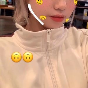 Meet your Posher, Annie